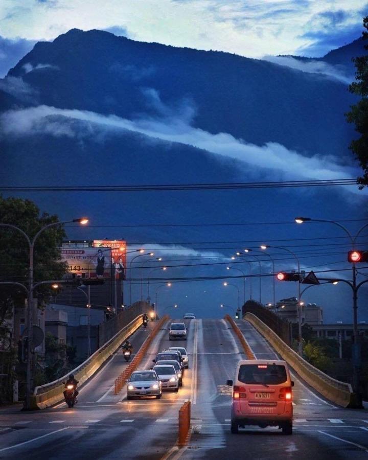 Joaily Hotel Città di Hualien Esterno foto